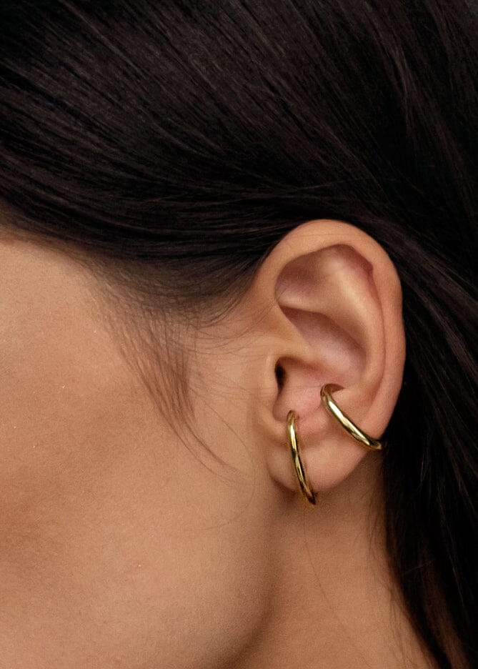 Ear Cuff Goud - Gold -Close up